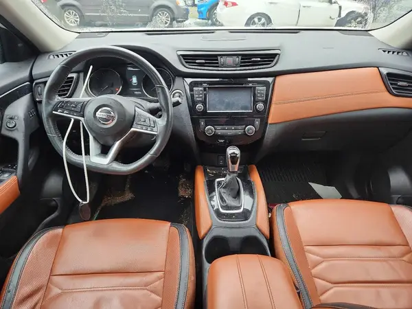 5N1AT2MVXHC840600 2017 NISSAN ROGUE - Image 8