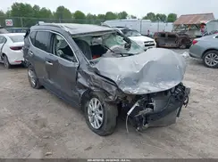 5N1AT2MVXHC841360 2017 NISSAN ROGUE