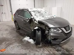 5N1AT2MVXHC842105 2017 NISSAN ROGUE