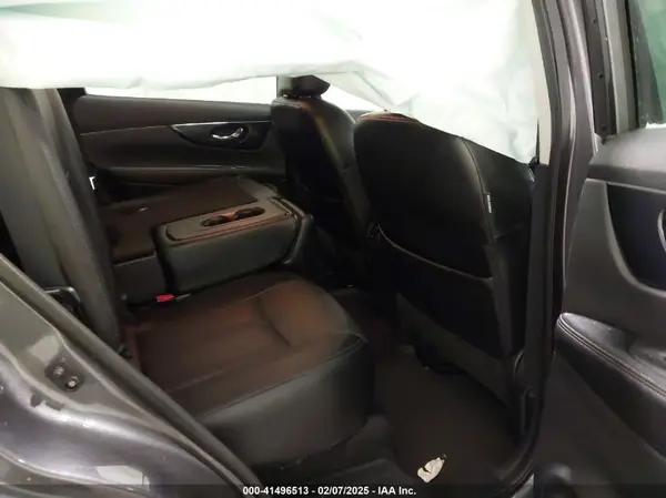 5N1AT2MVXHC842105 2017 NISSAN ROGUE - Image 8