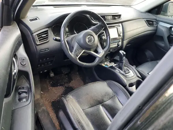 5N1AT2MVXHC842430 2017 NISSAN ROGUE - Image 8