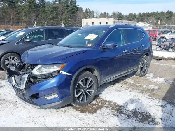 5N1AT2MVXHC851340 2017 NISSAN ROGUE - Image 2