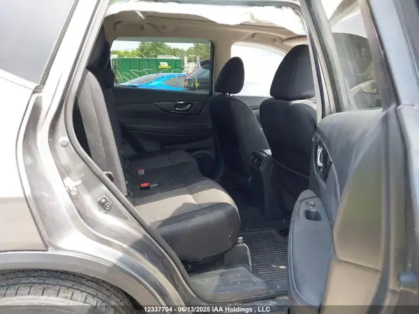 5N1AT2MVXHC857185 2017 NISSAN ROGUE - Image 8