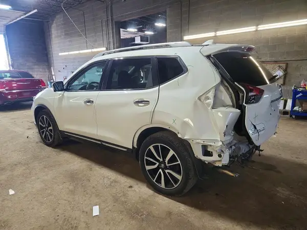 5N1AT2MVXHC858448 2017 NISSAN ROGUE - Image 2