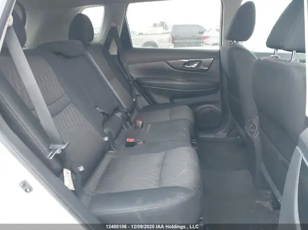 5N1AT2MVXHC873404 2017 NISSAN ROGUE - Image 8