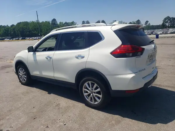 5N1AT2MVXHC875850 2017 NISSAN ROGUE - Image 2