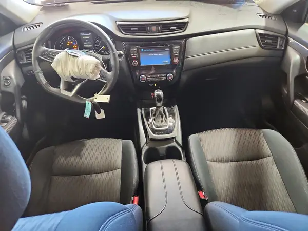 5N1AT2MVXHC878957 2017 NISSAN ROGUE - Image 8
