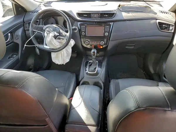 5N1AT2MVXHC883897 2017 NISSAN ROGUE - Image 8