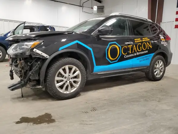 5N1AT2MVXHC884676 2017 NISSAN ROGUE - Image 1