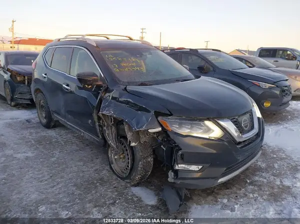 5N1AT2MVXHC889943 2017 NISSAN ROGUE - Image 1