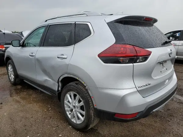 5N1AT2MVXJC701363 2018 NISSAN ROGUE - Image 2
