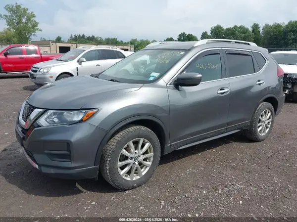 5N1AT2MVXJC702867 2018 NISSAN ROGUE - Image 2