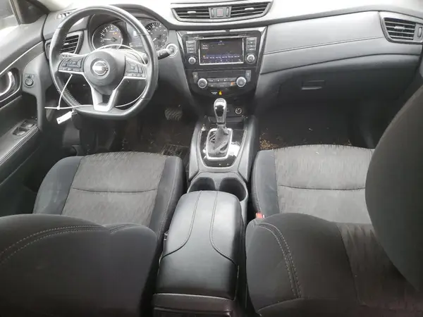 5N1AT2MVXJC703324 2018 NISSAN ROGUE - Image 8