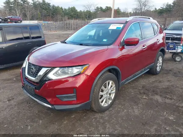 5N1AT2MVXJC709883 2018 NISSAN ROGUE - Image 2