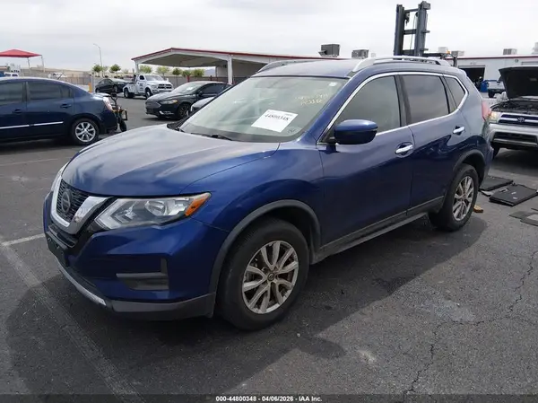 5N1AT2MVXJC712329 2018 NISSAN ROGUE - Image 2