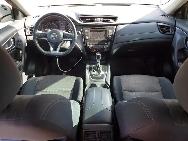 5N1AT2MVXJC715148 2018 NISSAN ROGUE - Image 8