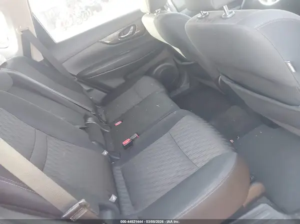 5N1AT2MVXJC719023 2018 NISSAN ROGUE - Image 8