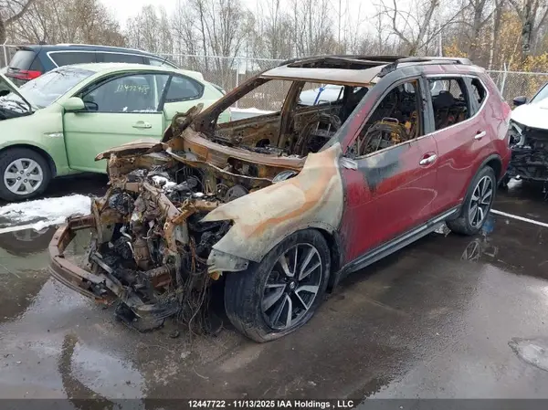5N1AT2MVXJC720186 2018 NISSAN ROGUE - Image 2