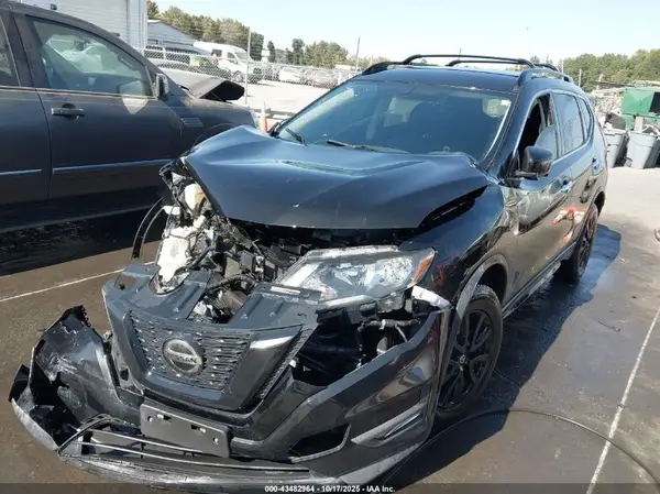 5N1AT2MVXJC721211 2018 NISSAN ROGUE - Image 2