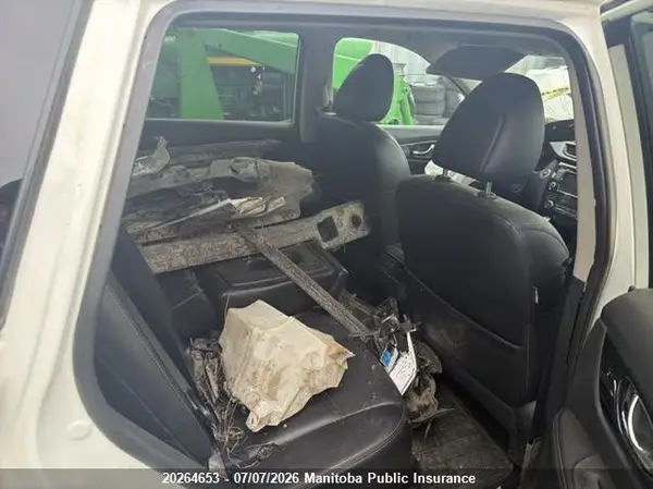 5N1AT2MVXJC722486 2018 NISSAN ROGUE - Image 8