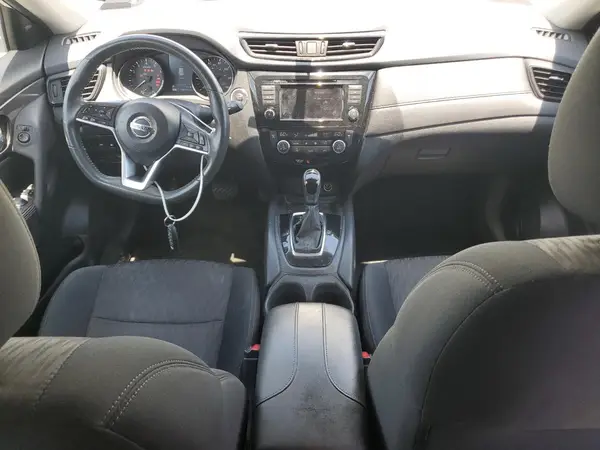 5N1AT2MVXJC725095 2018 NISSAN ROGUE - Image 8