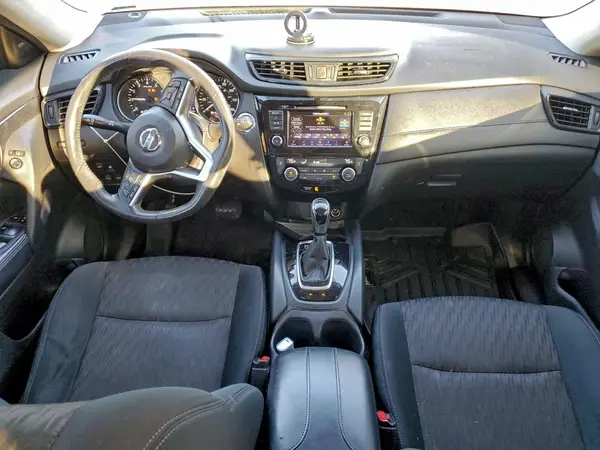 5N1AT2MVXJC725131 2018 NISSAN ROGUE - Image 8