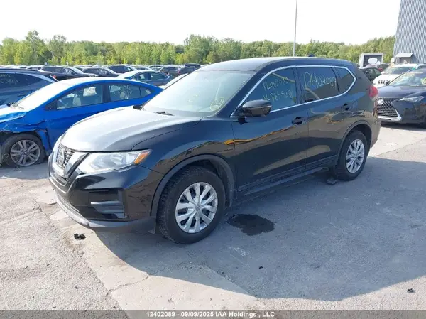 5N1AT2MVXJC725520 2018 NISSAN ROGUE - Image 2