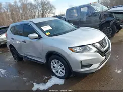 5N1AT2MVXJC729633 2018 NISSAN ROGUE