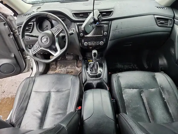 5N1AT2MVXJC733245 2018 NISSAN ROGUE - Image 8