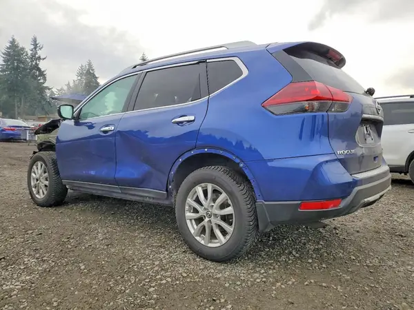5N1AT2MVXJC733312 2018 NISSAN ROGUE - Image 2