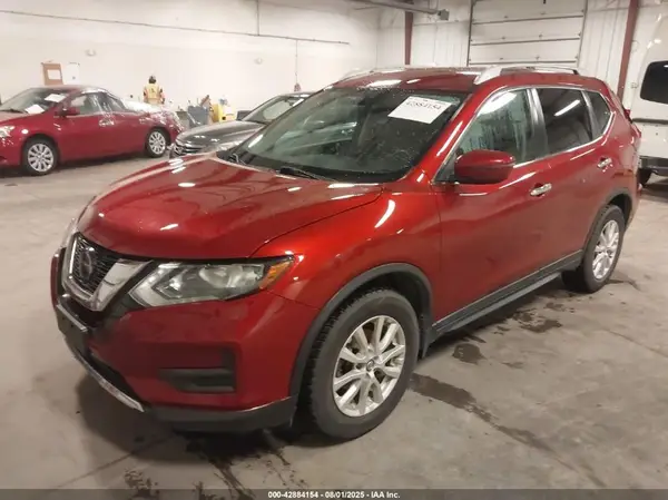 5N1AT2MVXJC743130 2018 NISSAN ROGUE - Image 2