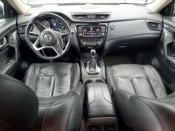 5N1AT2MVXJC743645 2018 NISSAN ROGUE - Image 8