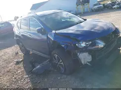 5N1AT2MVXJC744133 2018 NISSAN ROGUE