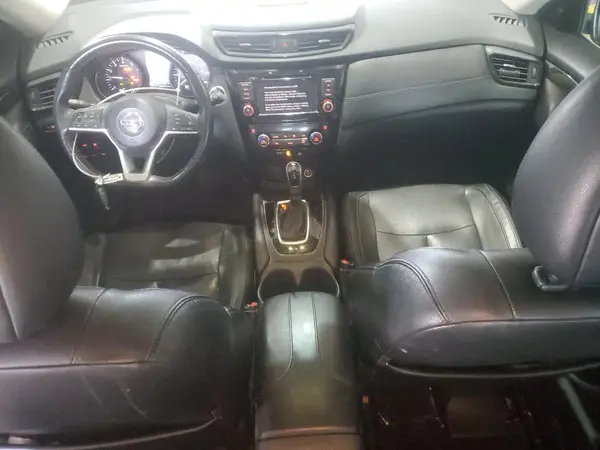 5N1AT2MVXJC744570 2018 NISSAN ROGUE - Image 8
