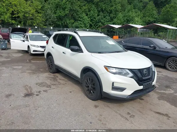 5N1AT2MVXJC744861 2018 NISSAN ROGUE - Image 1
