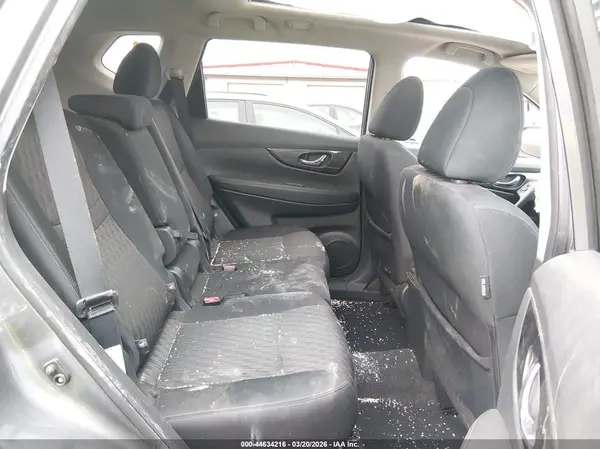 5N1AT2MVXJC745427 2018 NISSAN ROGUE - Image 8