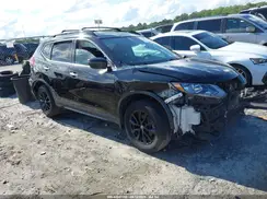 5N1AT2MVXJC749218 2018 NISSAN ROGUE