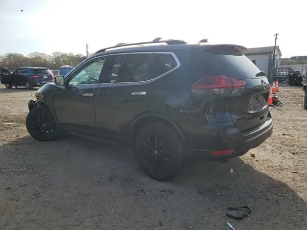 5N1AT2MVXJC753222 2018 NISSAN ROGUE - Image 2