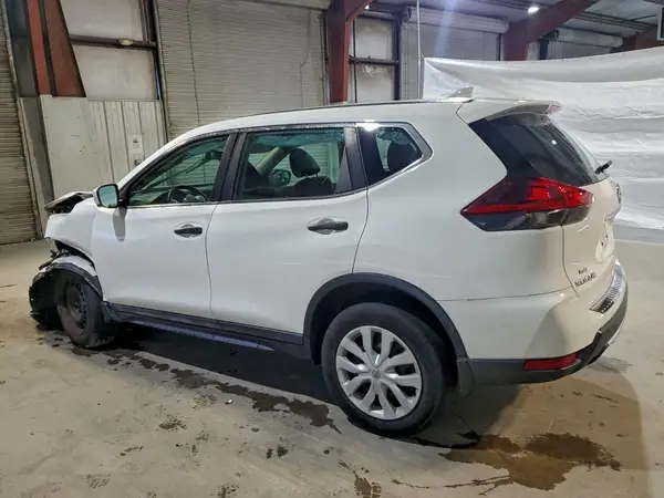 5N1AT2MVXJC761434 2018 NISSAN ROGUE - Image 2