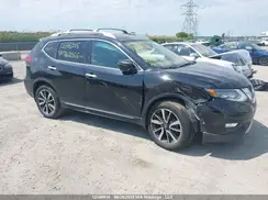 5N1AT2MVXJC762955 2018 NISSAN ROGUE