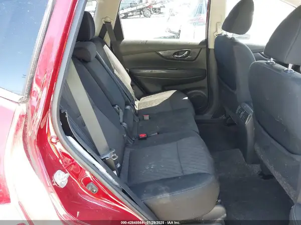 5N1AT2MVXJC772157 2018 NISSAN ROGUE - Image 8