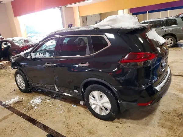 5N1AT2MVXJC775611 2018 NISSAN ROGUE - Image 2