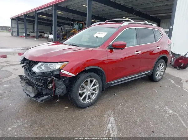 5N1AT2MVXJC782736 2018 NISSAN ROGUE - Image 2