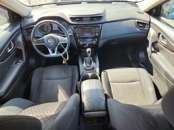 5N1AT2MVXJC786477 2018 NISSAN ROGUE - Image 8