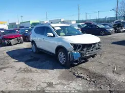 5N1AT2MVXJC789444 2018 NISSAN ROGUE