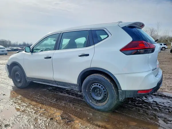 5N1AT2MVXJC790268 2018 NISSAN ROGUE - Image 2