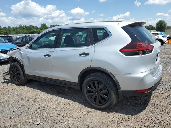 5N1AT2MVXJC791582 2018 NISSAN ROGUE - Image 2