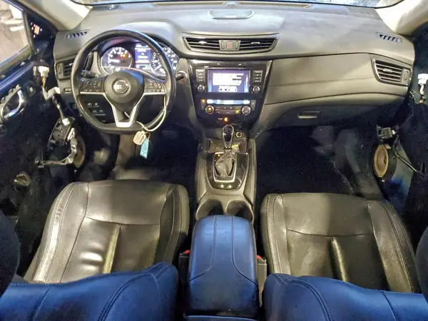 5N1AT2MVXJC796989 2018 NISSAN ROGUE - Image 8