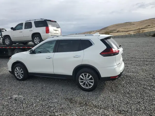 5N1AT2MVXJC799133 2018 NISSAN ROGUE - Image 2