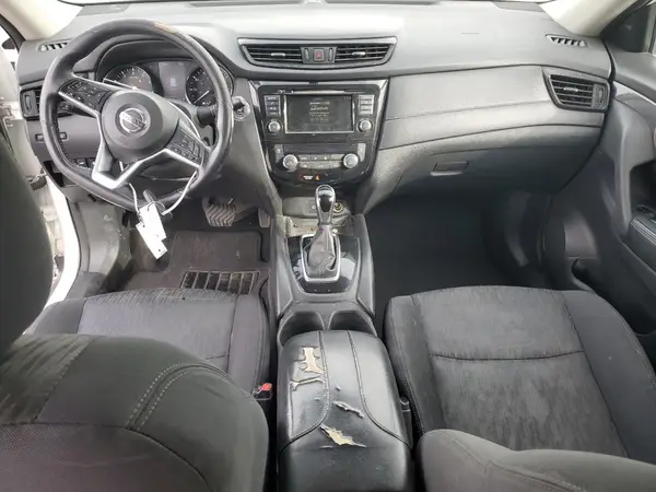 5N1AT2MVXJC799133 2018 NISSAN ROGUE - Image 8